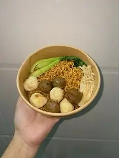 Hình ảnh Mì trộn cá viên
