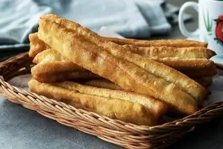 Hình ảnh Quẩy chiên giòn