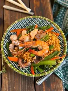 Hình ảnh Mì xào hải sản