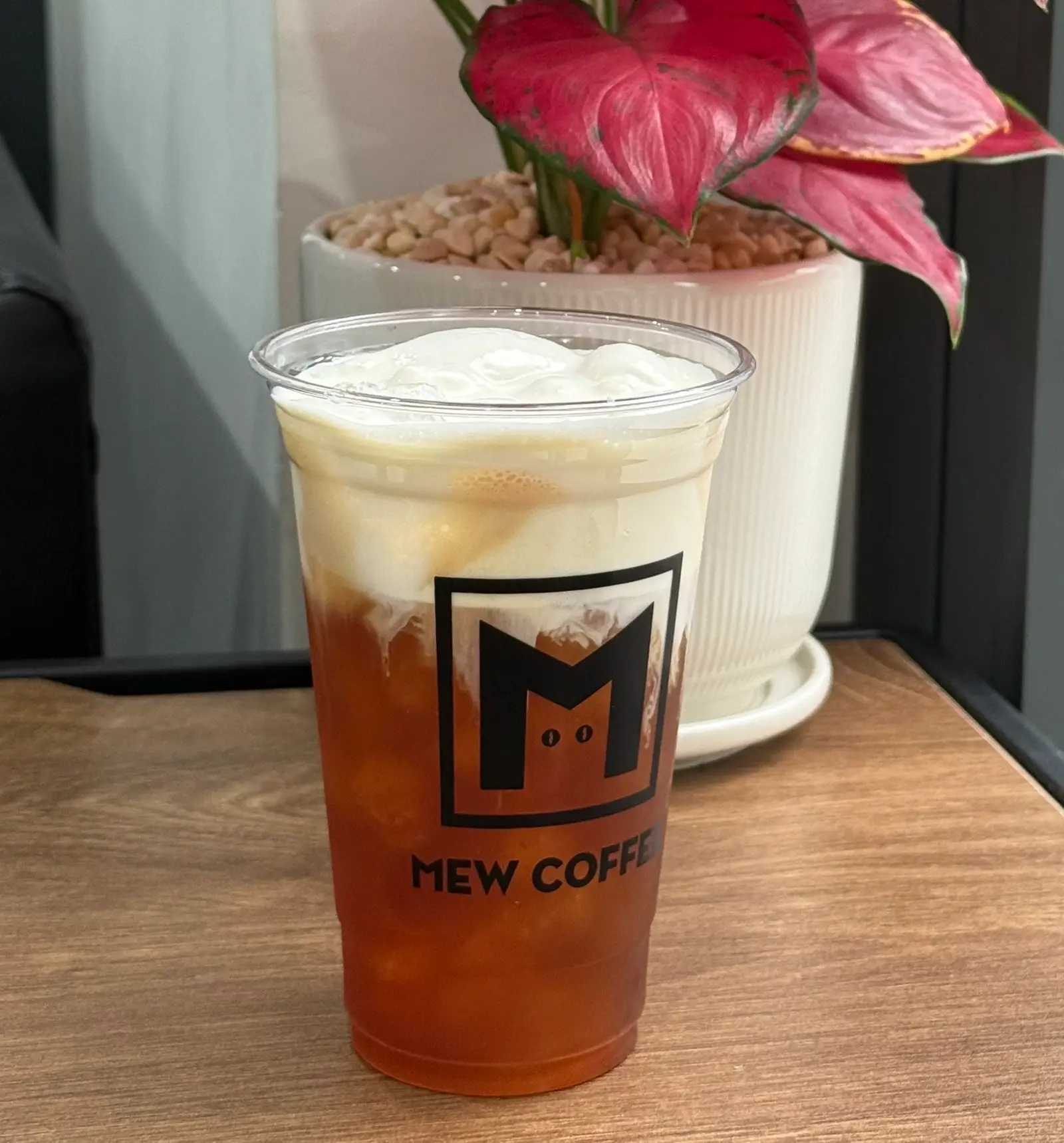 Hình ảnh Trà đen macchiato