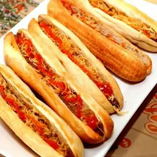 Hình ảnh Bánh mì cay pate ruốc
