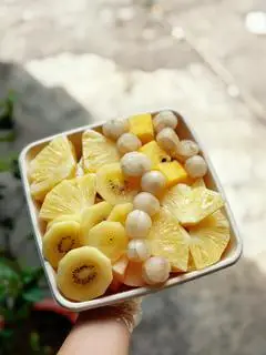 Hình ảnh Mix Kiwi,dứa,dưa lưới,dưa hấu,bon bon