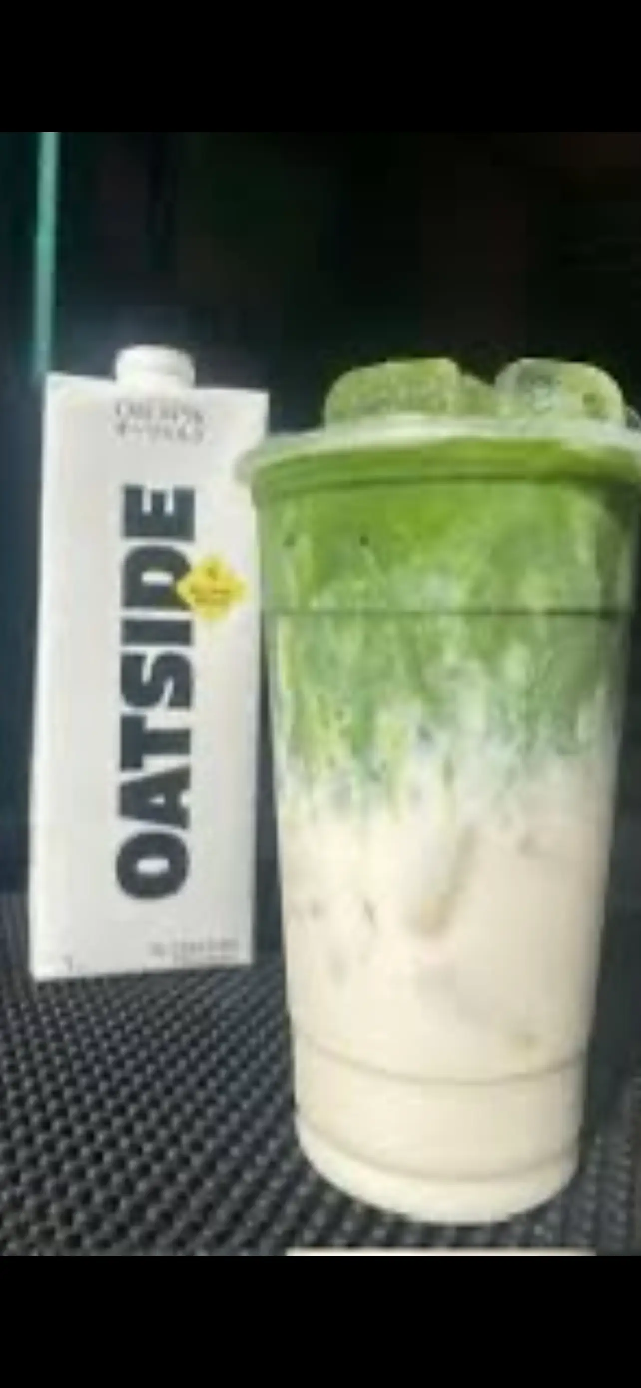 Hình ảnh Matcha latte OATSIDE yến mạch
