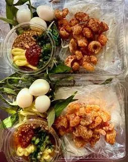 Hình ảnh Chấm sốt me bơ