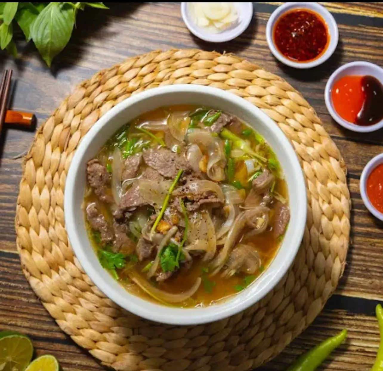 Hình ảnh Phải Tái Lăn