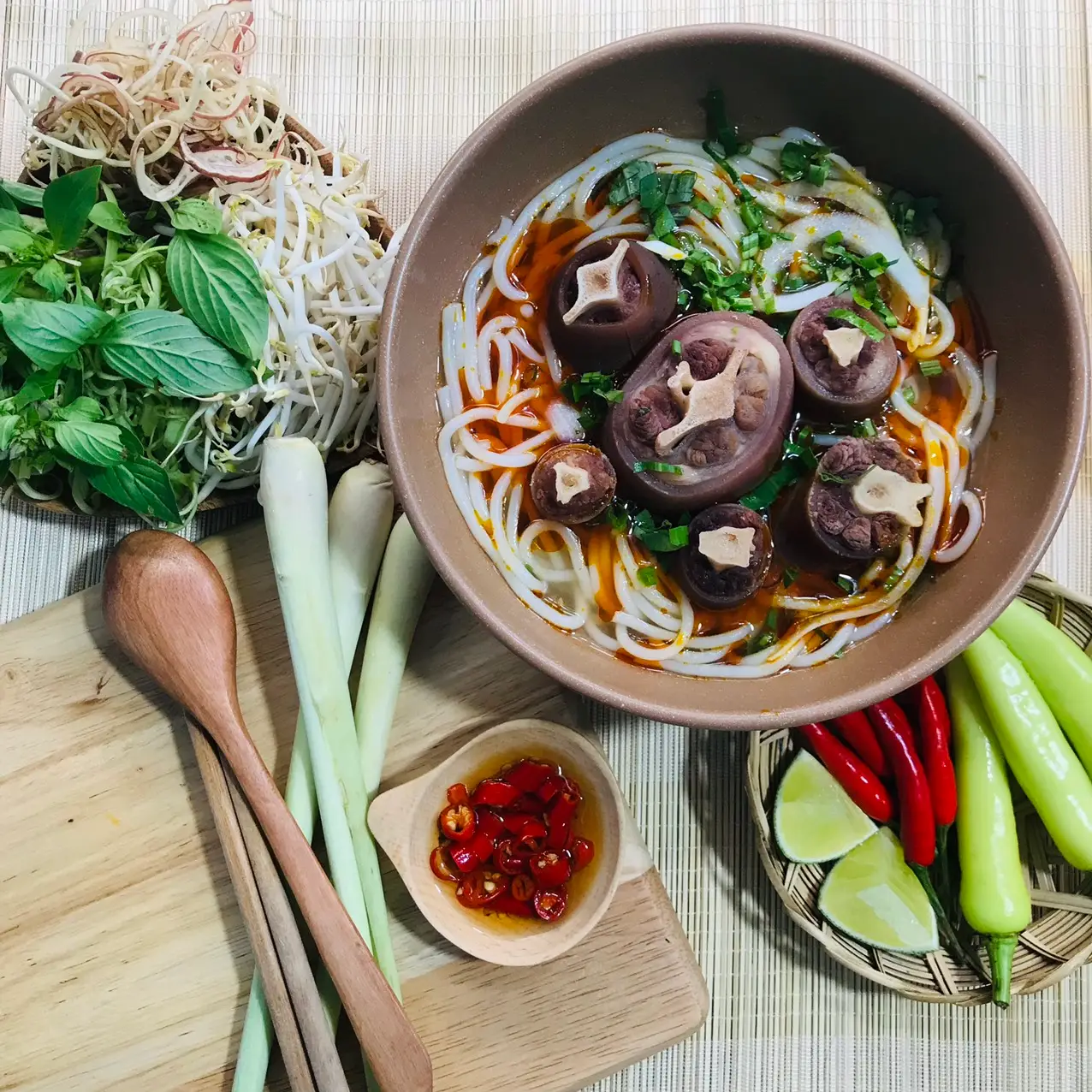 Hình ảnh Bún đuôi bò