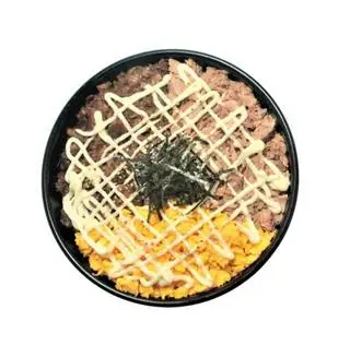 Hình ảnh 32. Cơm spam & cá ngừ sốt mayonnaise