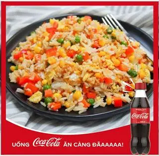 Hình ảnh cơm rang thập cẩm  + coca