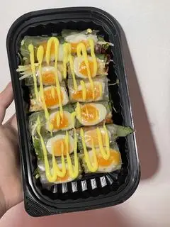 Hình ảnh Cuộn lòng đào chấm me
