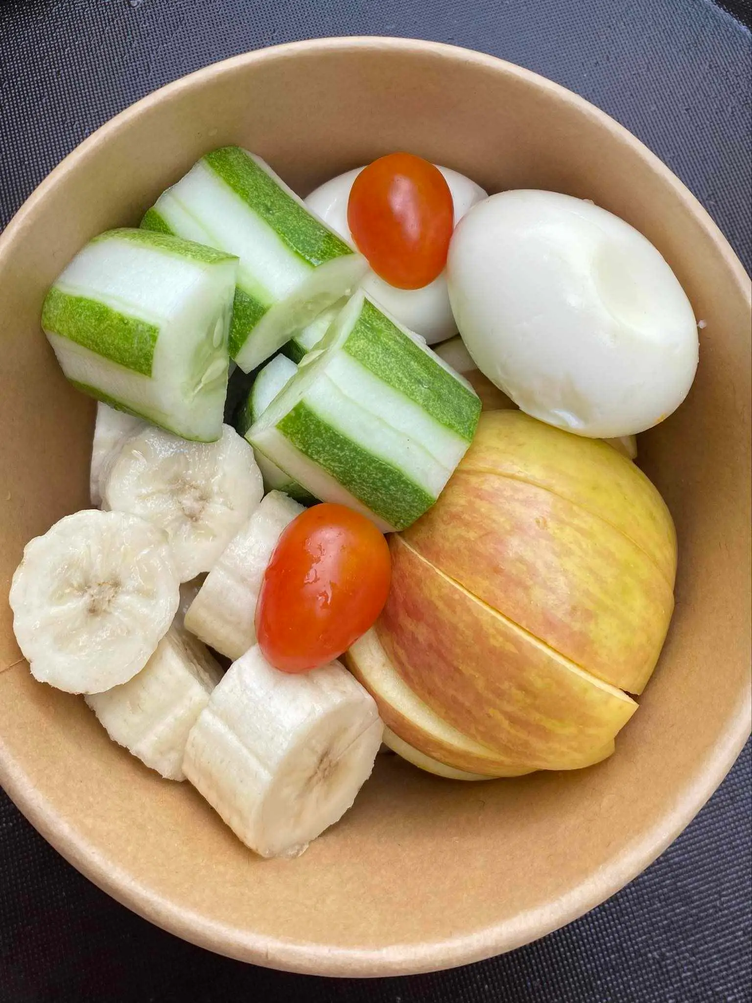 Hình ảnh mix táo, chuối,dưa chuột, trứng 