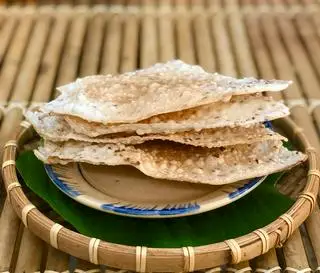 Hình ảnh BÁNH TRÁNG MÈ ĂN HẾN -1/2 BÁNH
