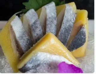 Hình ảnh Sashimi cá trích ép trứng ( xanh ,vàng ,đỏ.tuỳ chọn)