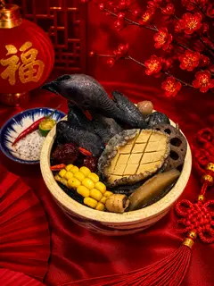 Hình ảnh Gà Tiềm + 1 Con Bào Ngư