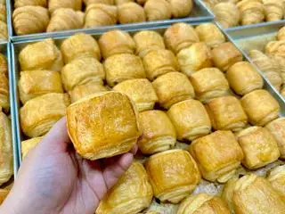 Hình ảnh Danish ham - cheese 2 bánh