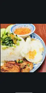Hình ảnh Cơm sườn trứng