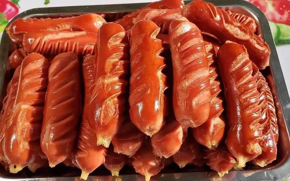 Hình ảnh Xúc xích rán 4 cái