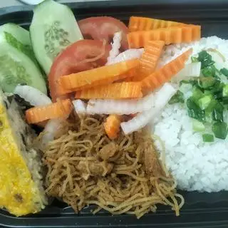 Hình ảnh Cơm chả bì chay