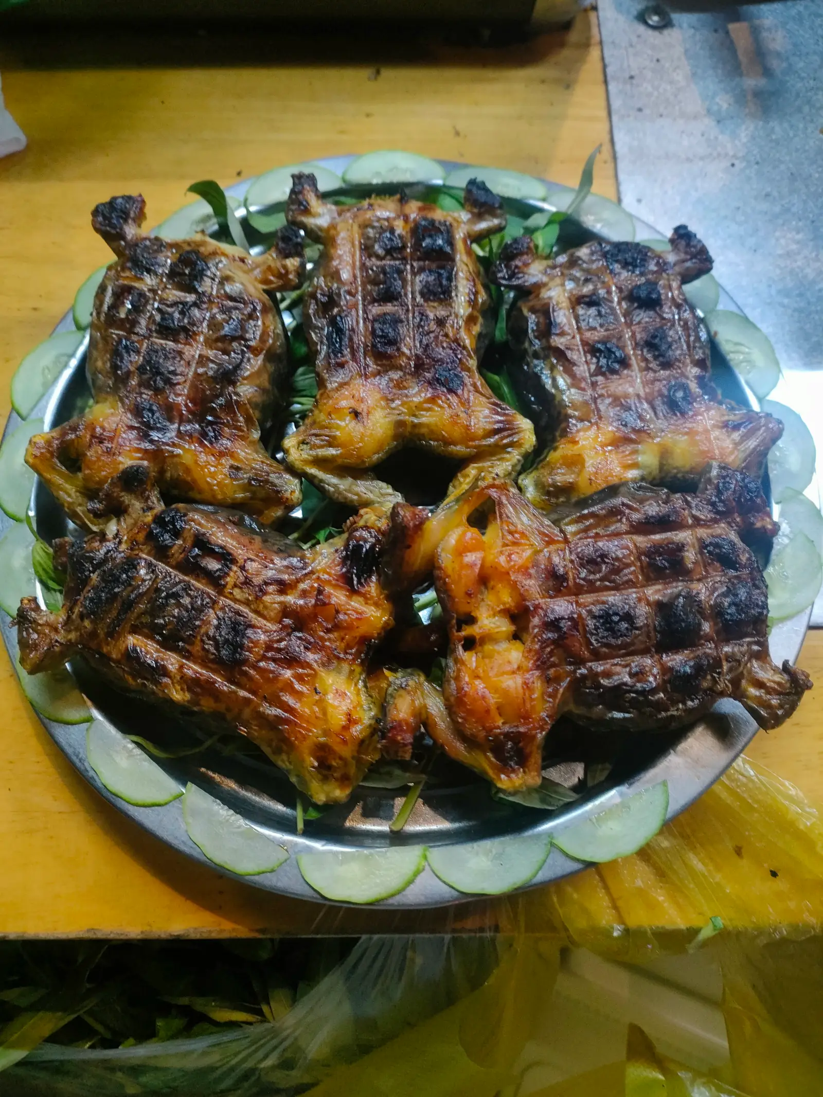 Hình ảnh ếch nướng khmer 