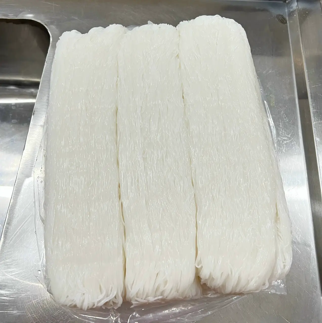 Hình ảnh BÚN LÁ THÊM