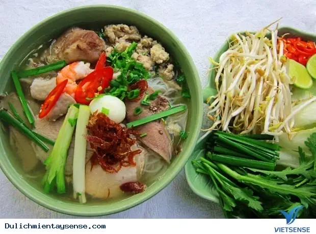 Hình ảnh hủ tiếu thập cẩm (giá chưa bao tô)