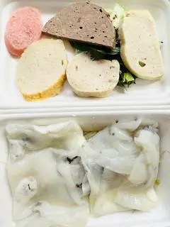 Hình ảnh Bánh cuốn lòng đào