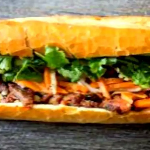 Hình ảnh Bánh Mỳ Kẹp 3 Xiên Thịt Nướng