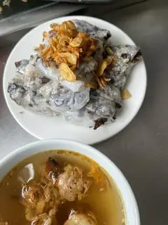 Hình ảnh Bánh cuốn thịt xiên nướng