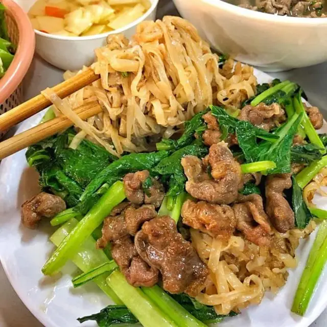 Hình ảnh Phở xào bò mềm - 1 phần