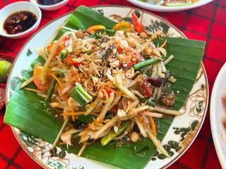 Hình ảnh Gỏi đu đủ ba khía