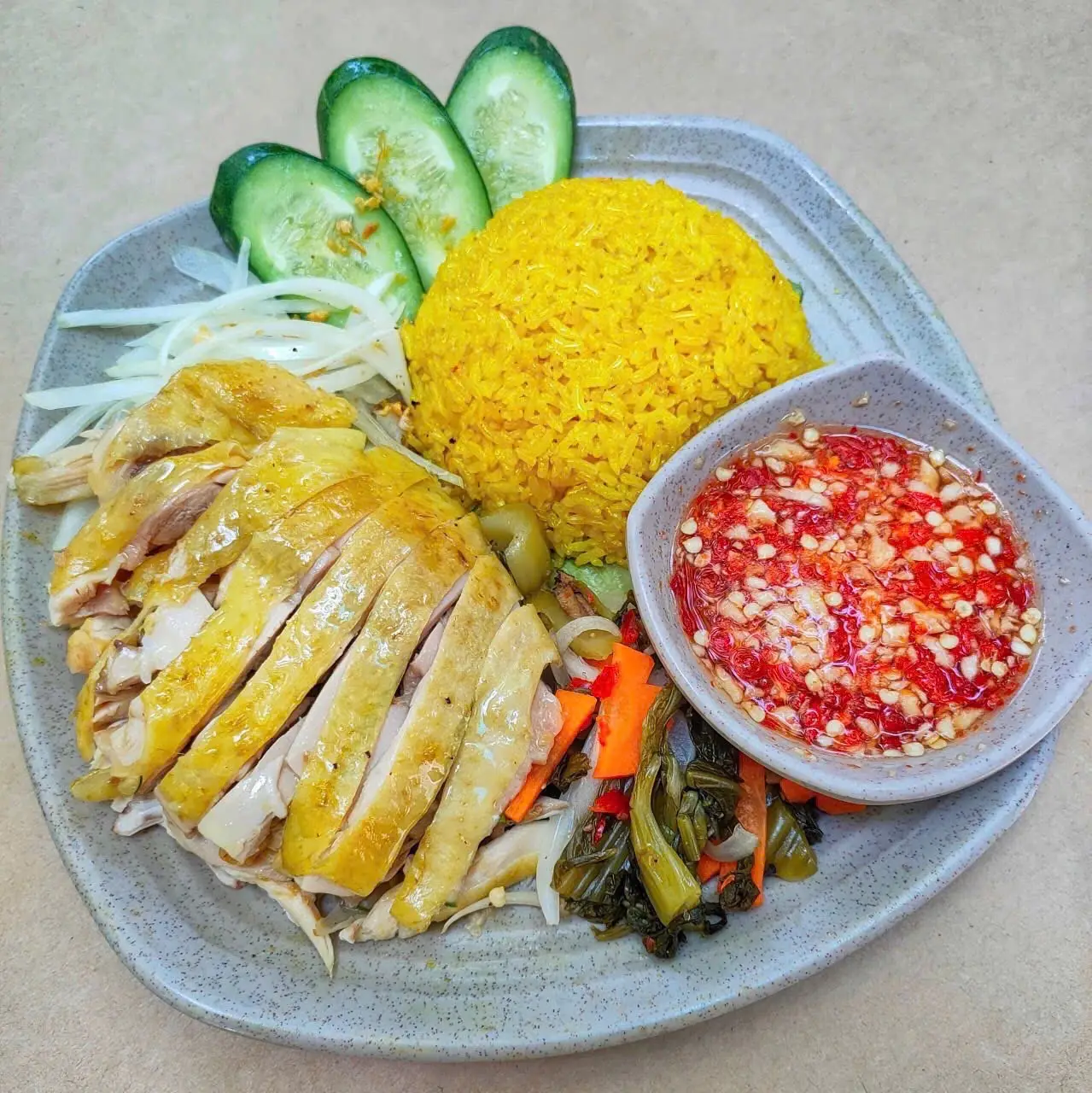 Hình ảnh Cơm Gà Xé Hội An 