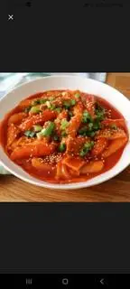 Hình ảnh Tokbokki Hàn Quốc ( ÍT CAY)