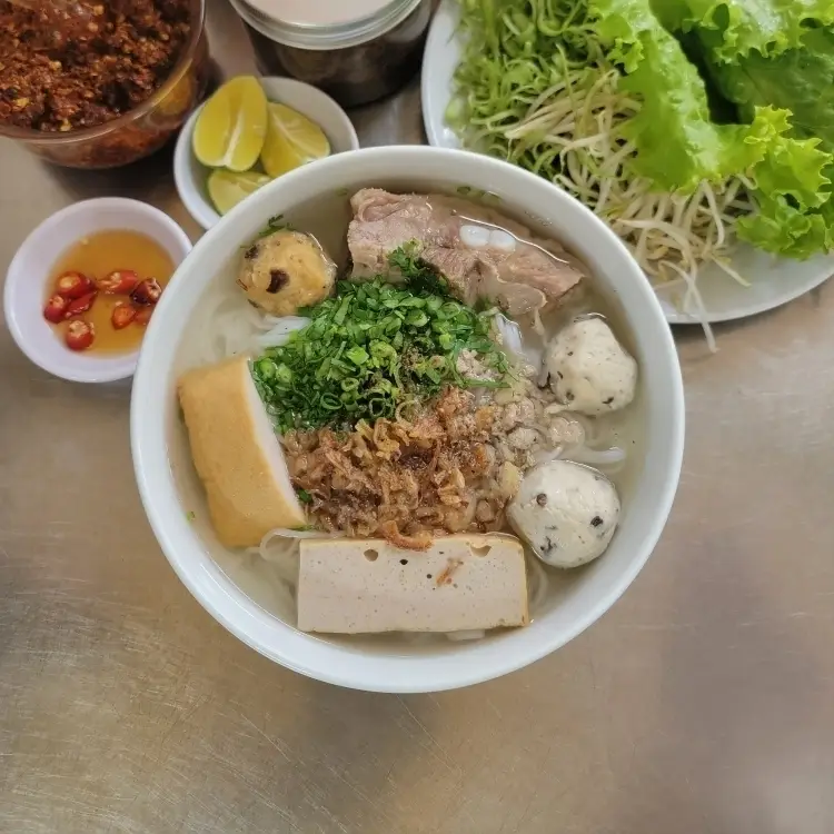 Hình ảnh Bún Sườn Non