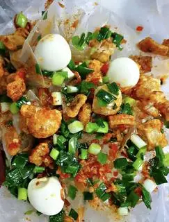 Hình ảnh Bánh tráng trộn nước bò