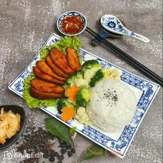 Hình ảnh Cơm thịt xá xíu 
