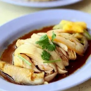 Hình ảnh Thêm gà luộc