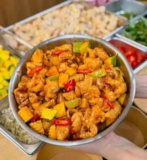 Hình ảnh Chân Gà Sốt Thái (5-6chân)
