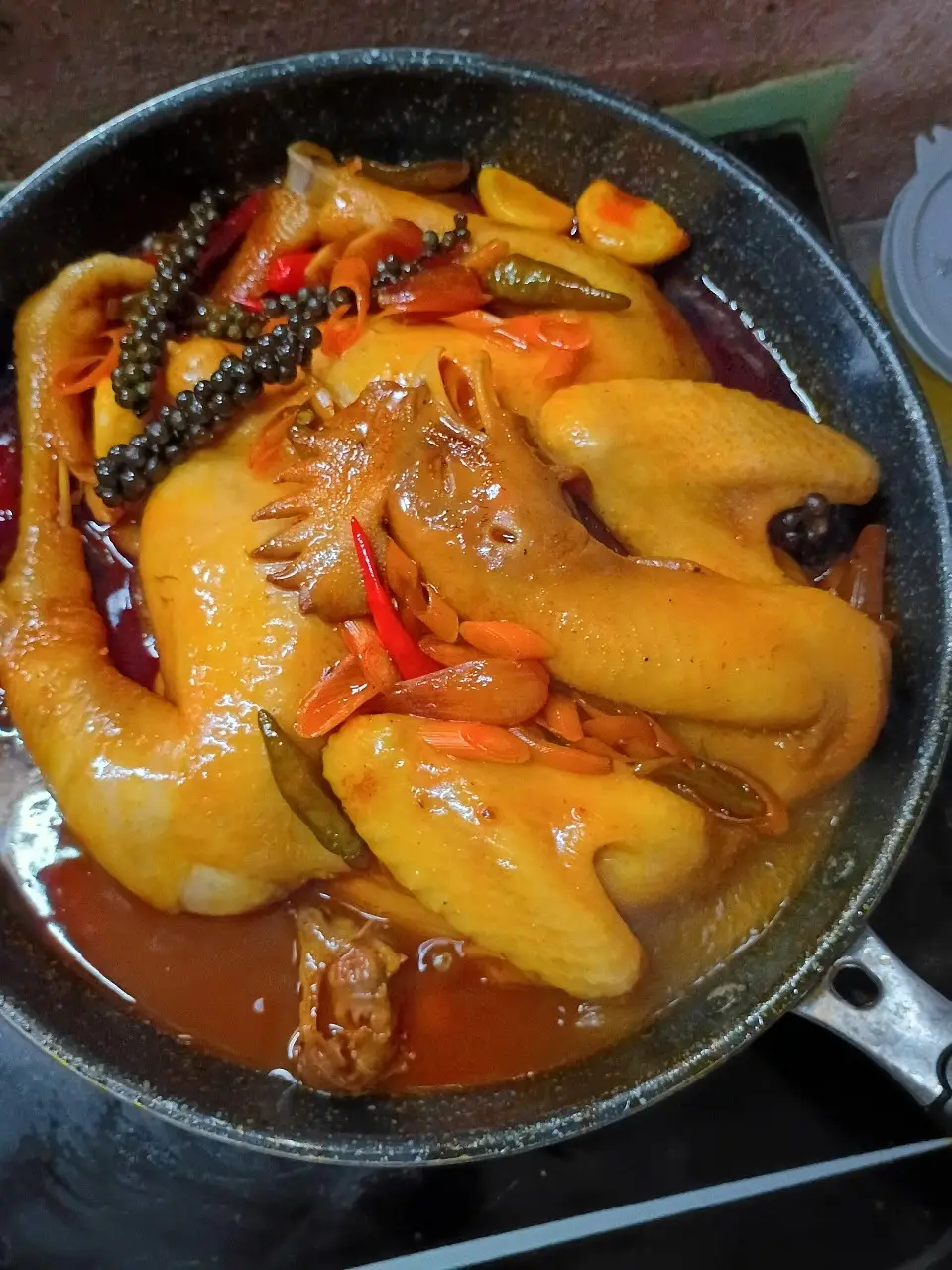 Hình ảnh Gà tre hấp mắm nhĩ _ nguyên con  _ ko chặt