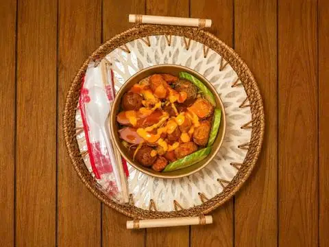 Hình ảnh Mỳ trộn tương đen thập cẩm
