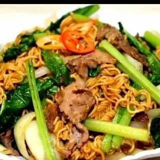 Hình ảnh Mì xào bò