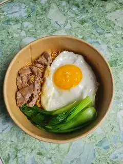 Hình ảnh Mì Xào Bò Trứng 