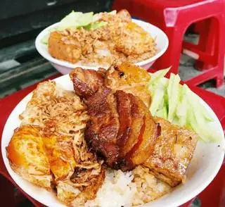 Hình ảnh Xôi thịt kho + pate