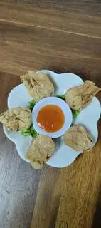 Hình ảnh Hoành thánh chiên 炸雲吞