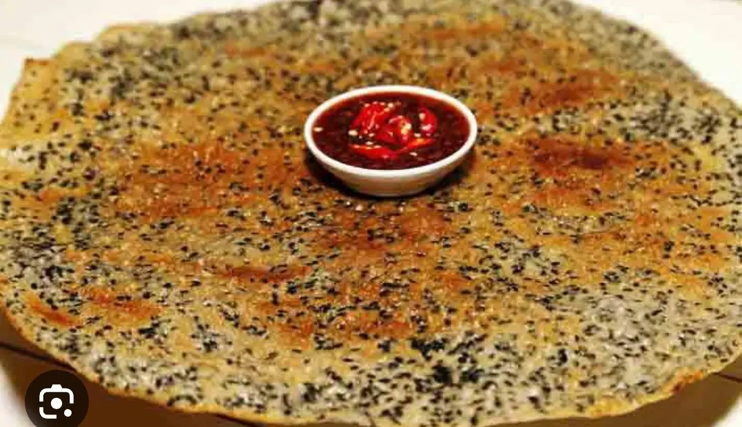 Hình ảnh bánh đa chấm mắm ruốc 