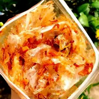 Hình ảnh Bánh tráng satế muối tép - muối tép nguyên con
