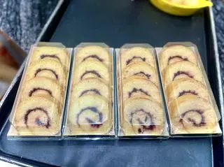 Hình ảnh Cuộn cắt lát việt quất