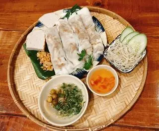 Hình ảnh Bánh cuốn truyền thống
