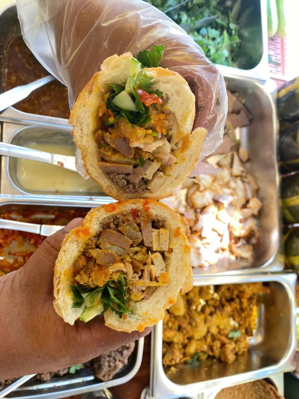 Hình ảnh Bánh mì Hội An đặc biệt