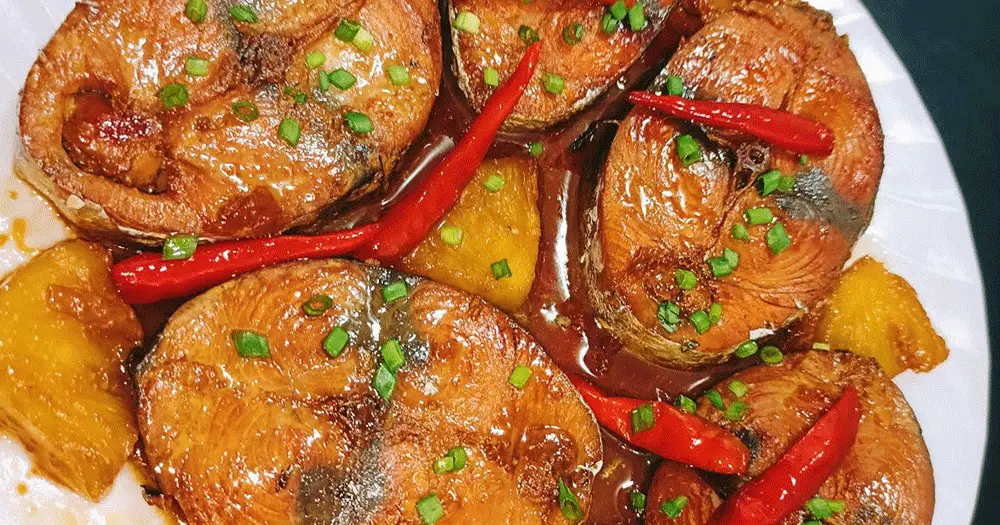 Hình ảnh cá ngừ kho thơm 