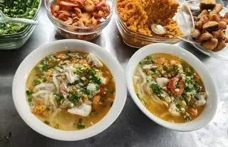 Hình ảnh Bánh Canh Cá+Tôm( có hộp)