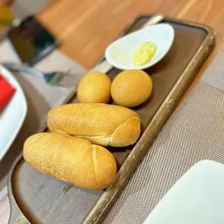 Hình ảnh Bánh mỳ dài